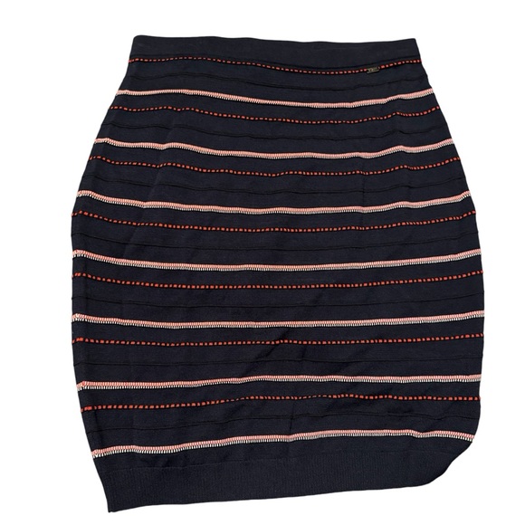 St John Patterned Knit Pencil Skirt, Navy Blue/Red, Size M - Picture 2 of 9